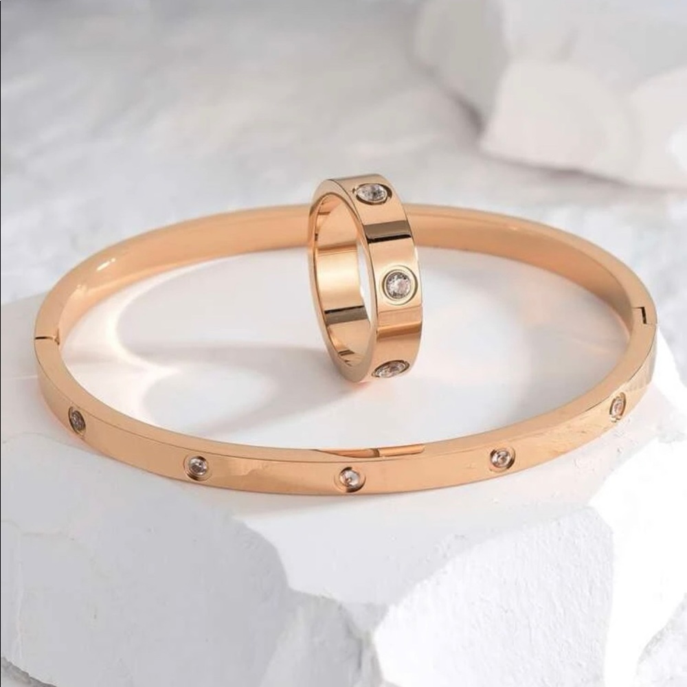 Rhinestone bangle and ring set, ring size 7